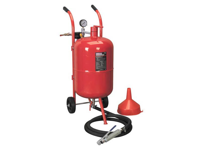 Sealey Shot Blaster With Water Trap & Wheels 37 Litres 2.4m Rubber Hose SB997