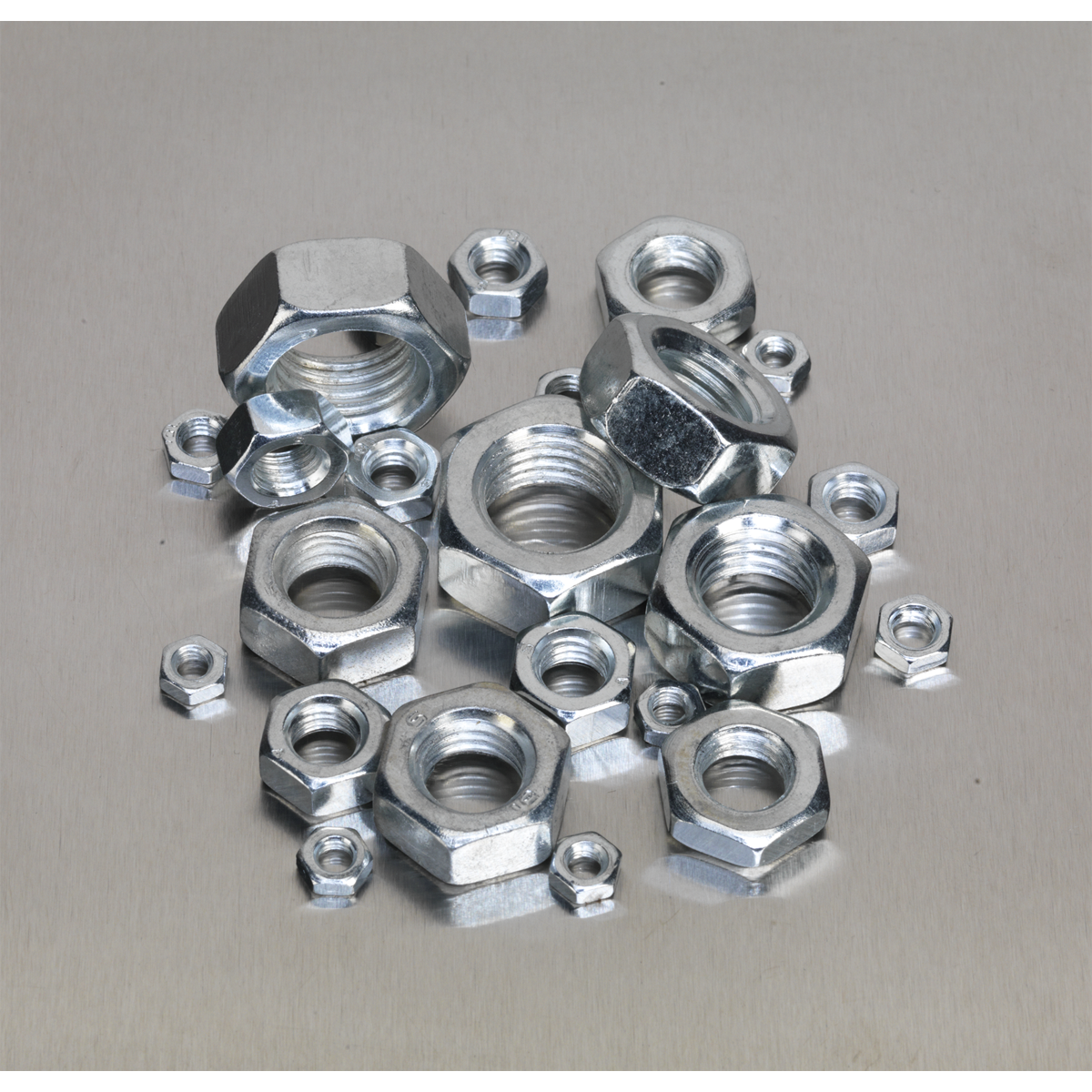 Sealey Steel Nut Assortment 255 Pieces M4-M16 DIN 934 Metric Silver AB046SN