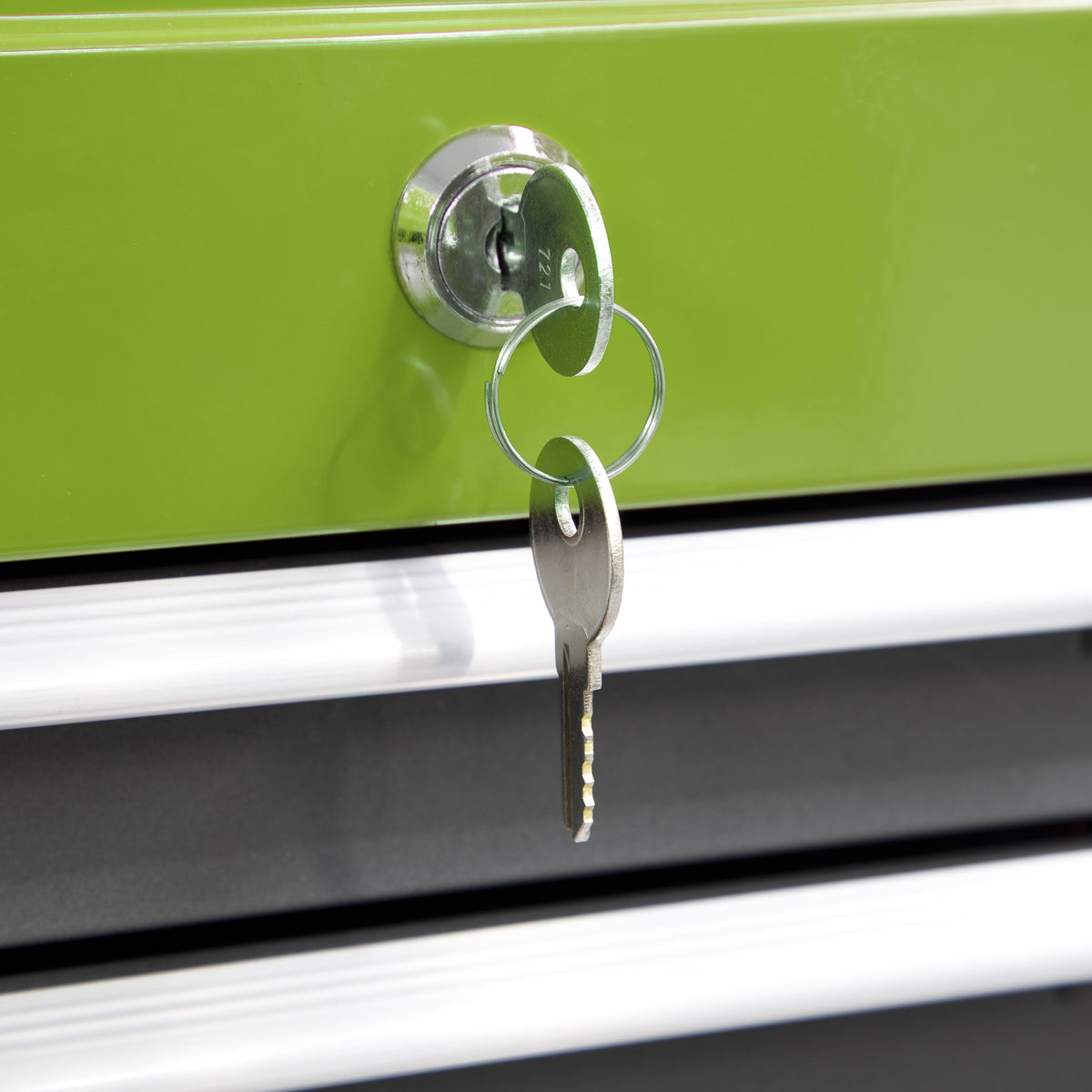 Sealey Green/Grey Mid Tool Box 3 Drawers With Ball Bearing Slides AP22309BBHV