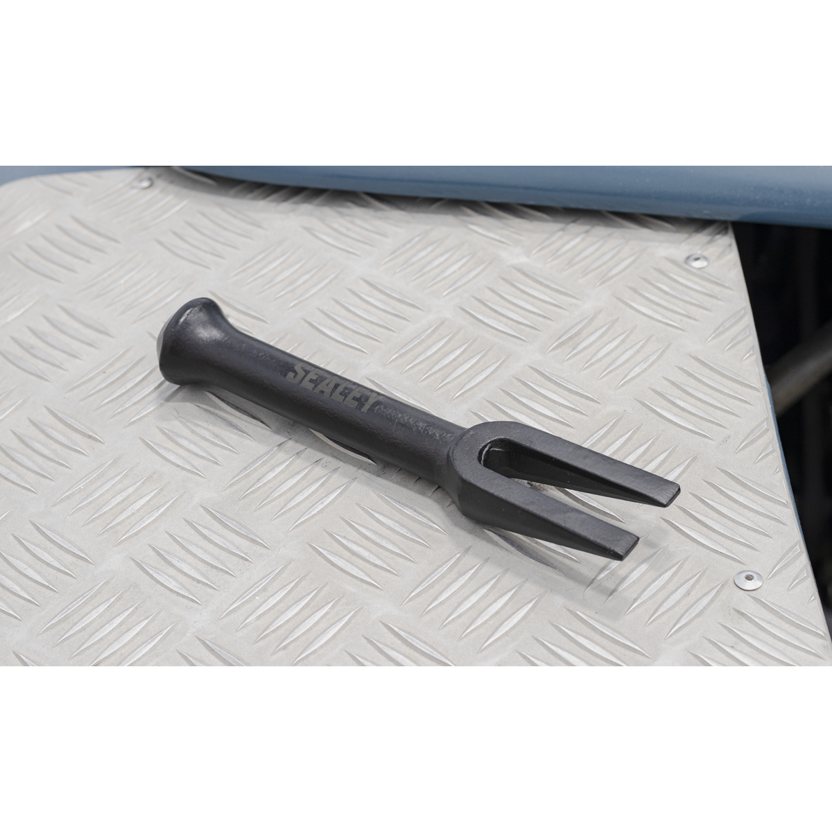 Sealey Ball Joint Separator Forged Steel Body With Phosphate Finish AK382