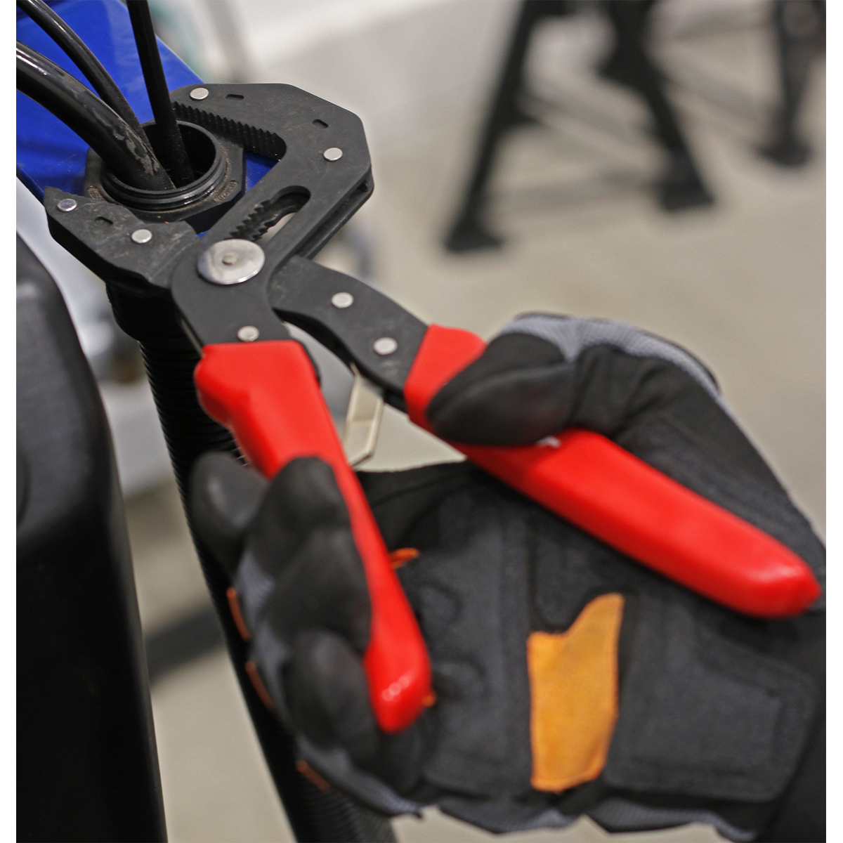 Sealey Pliers Multi-Grip Self Adjusting 175mm Chrome Vanadium Steel AK8535