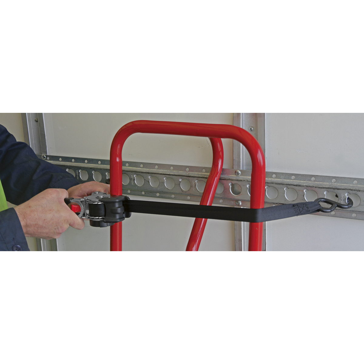 Sealey Auto Retractable Ratchet Mechanism Tie Down 25mm x 3 Meters ATD25301