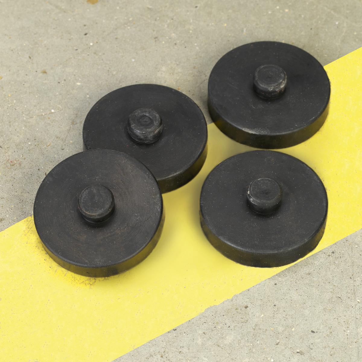 Sealey Anti-Vibration Foot Kit For All Static Workshop Compressors 4pc COMPKIT4