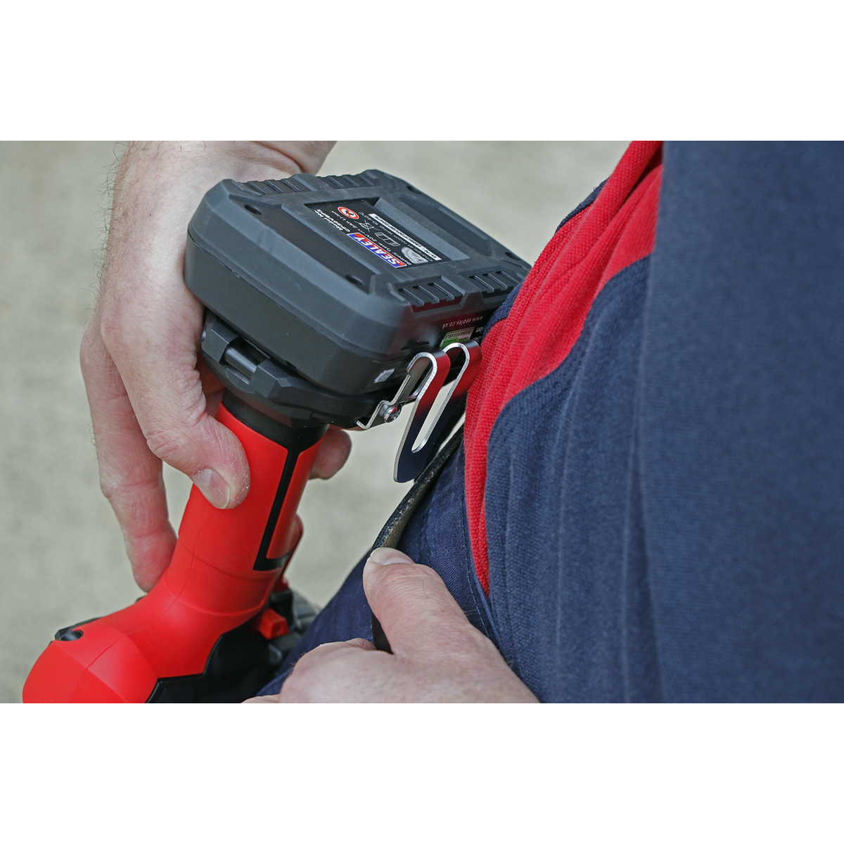 Sealey 20V SV20 Series 1/4" Hex Drive Impact Driver 180Nm - Body Only CP20VID