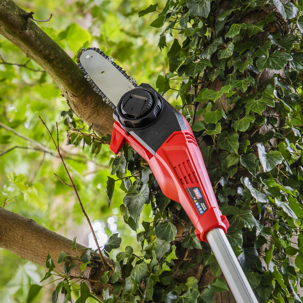 Sealey 20V 4Ah SV20 Series Telescopic Cordless 20cm Chainsaw Kit CP20VTP02