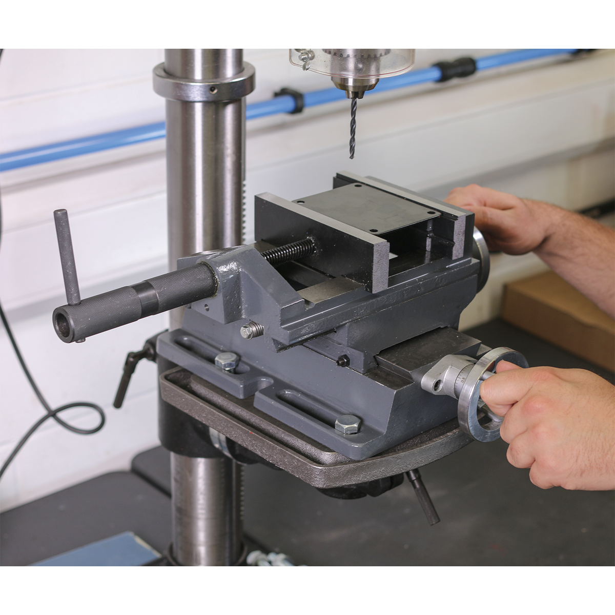 Sealey 150mm Professional Cross Vice With Clear & Accurate ±0.05mm Lateral CV6P