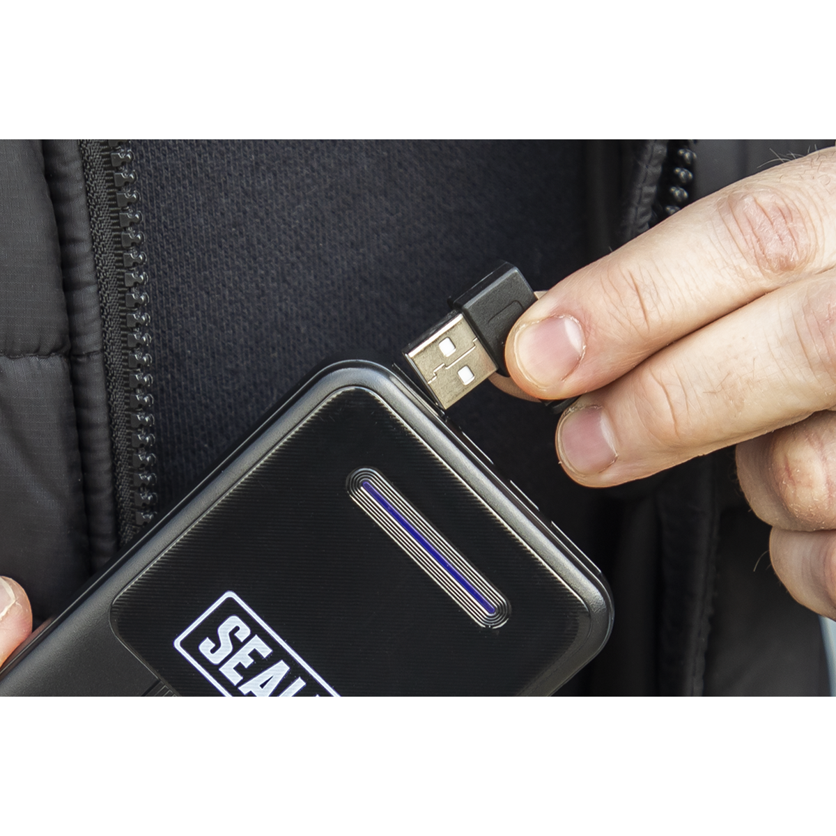 Sealey 5V Heated Rain Jacket - Medium With Power Bank 20Ah 10W 20000mAh HJ06KIT
