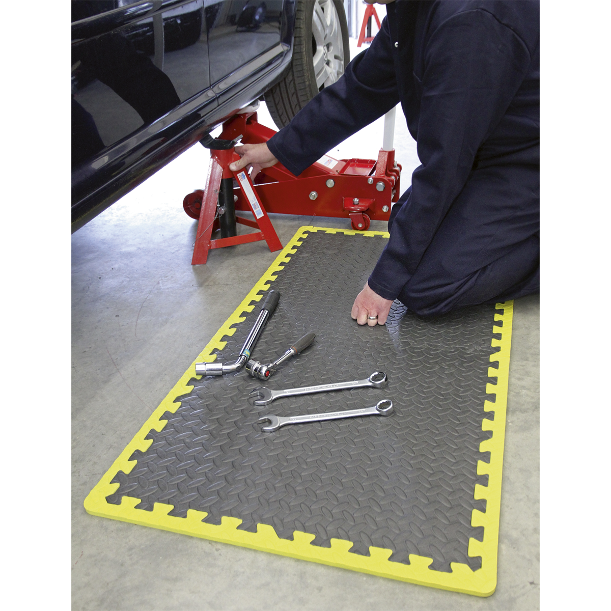 Sealey Interlocking Comfort Workshop Mat Set 1240x1825mm Foam Flooring MIC1218Y3