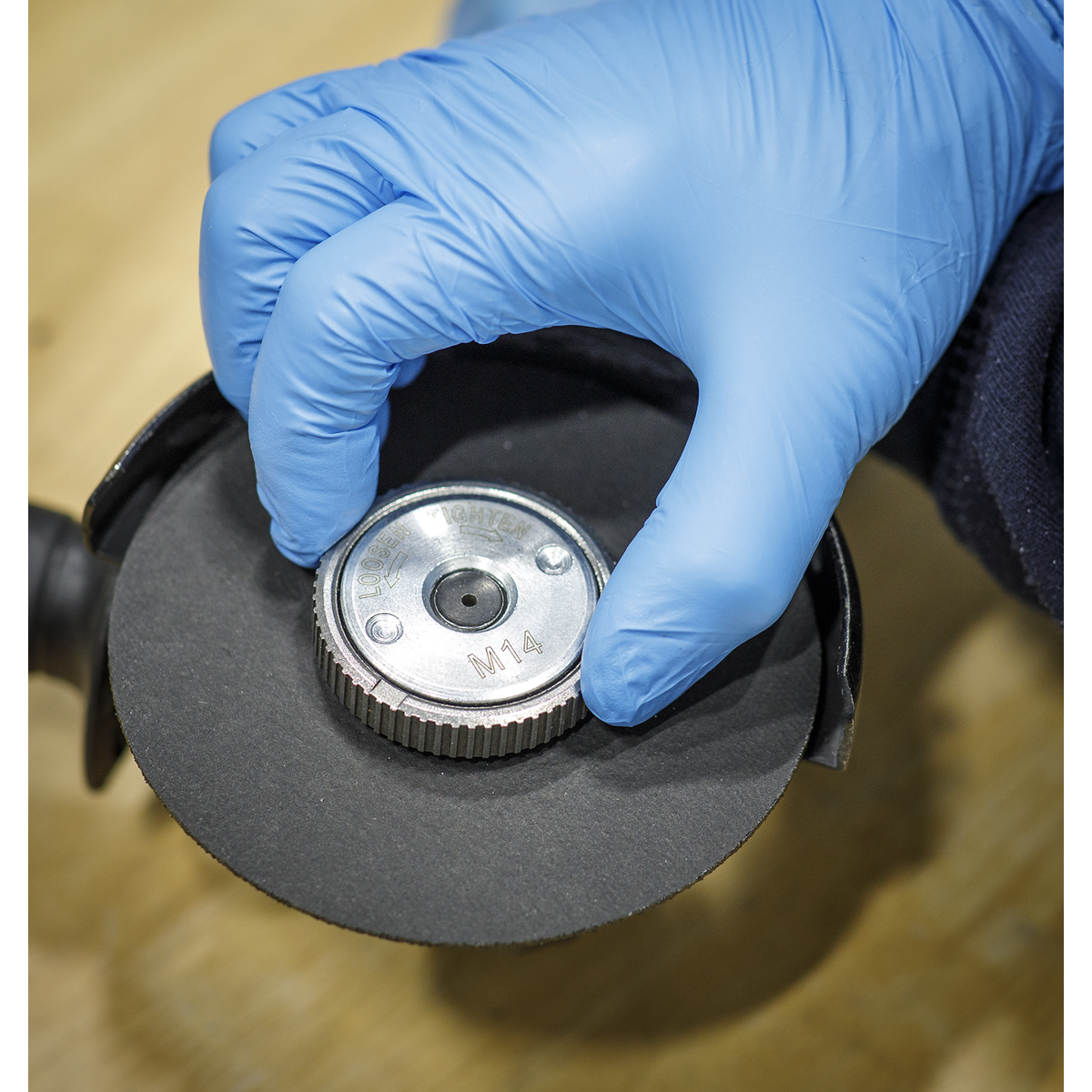 Sealey M14 x mm Quick Change Angle Grinder Locking Nut Easy-To-Use PTC/QCNM14