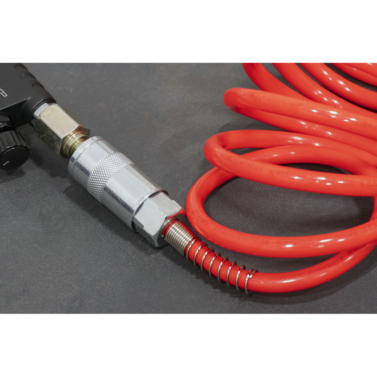 Sealey Coiled Air Hose 5 Metres Ø5mm With Quick Couplings Polyethylene SA305