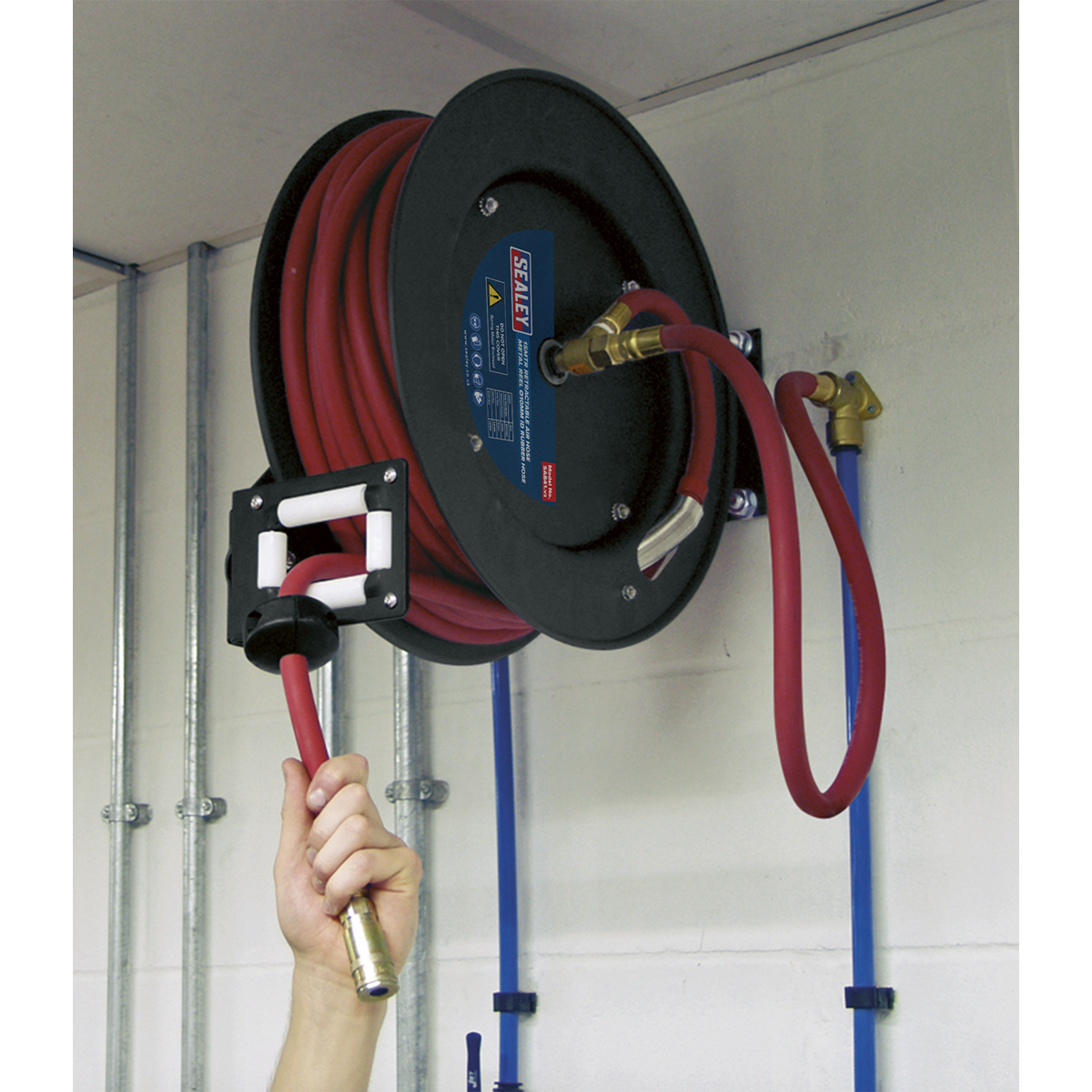 Sealey Retractable Air Hose Metal Reel 15 Metres Ø10mm ID Rubber Hose SA841