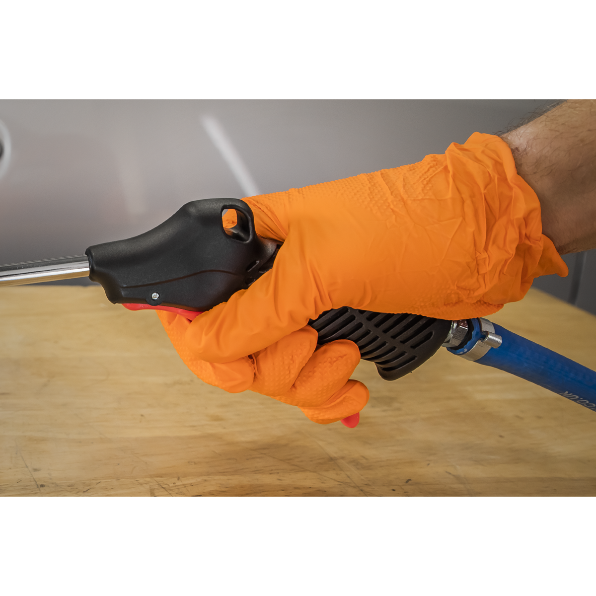 Sealey 100mm Air Blow Gun With 1/4" BSP Air Inlet & Safety Nozzle SA9131