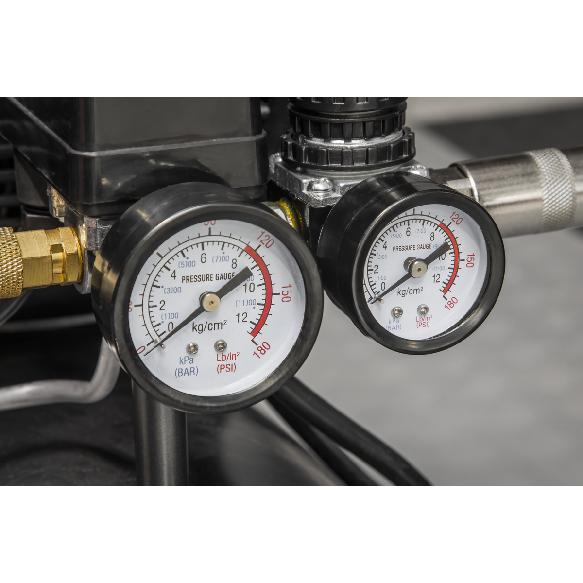 Sealey Compressor 24L Direct Drive 2hp With 4pc Air Accessory Kit SAC2420APK