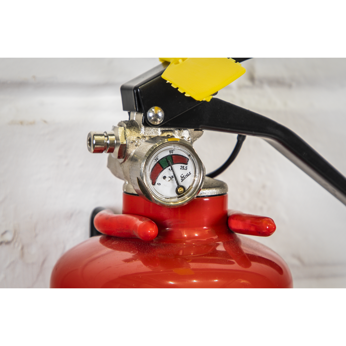 Sealey 1kg Dry Powder Fire Extinguisher With Wall Mounting Bracket SDPE01