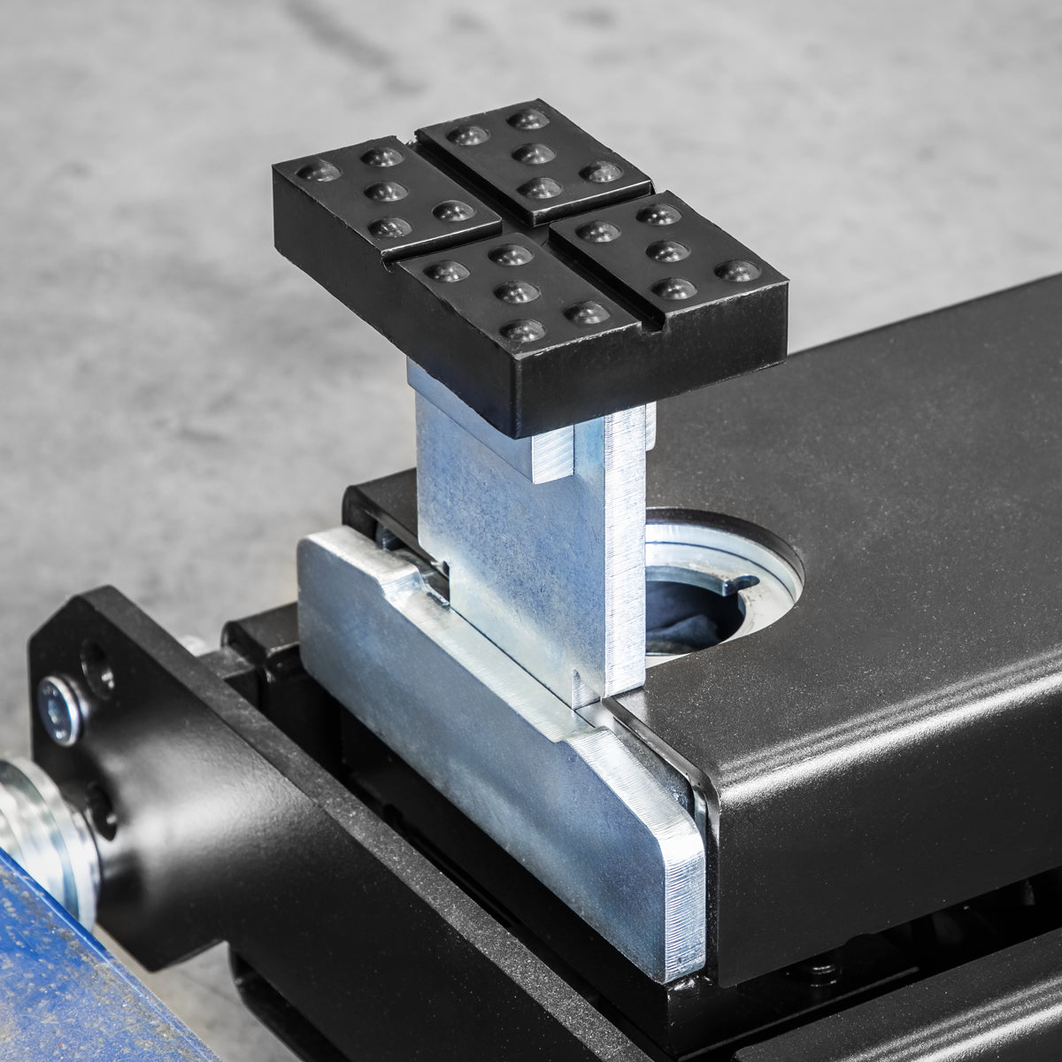 Viking Cross Slotted Rubber Support For Viking 2/3 Tonne Jacking Beams SJBEX.A05