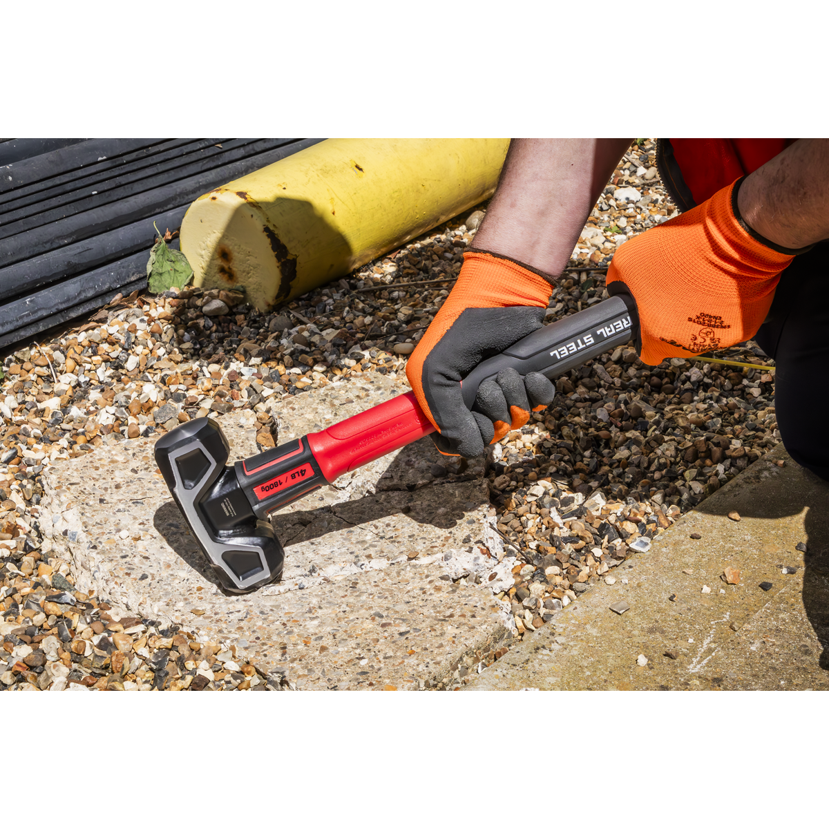 Sealey 4lb Short Handle Graphite Sledge Hammer Textured Rubber Grip SLHG04