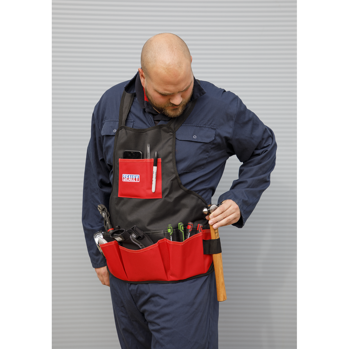 Sealey 16 Pocket Mechanics Tool Apron Workshop Organiser Storage Red/Black SMC44