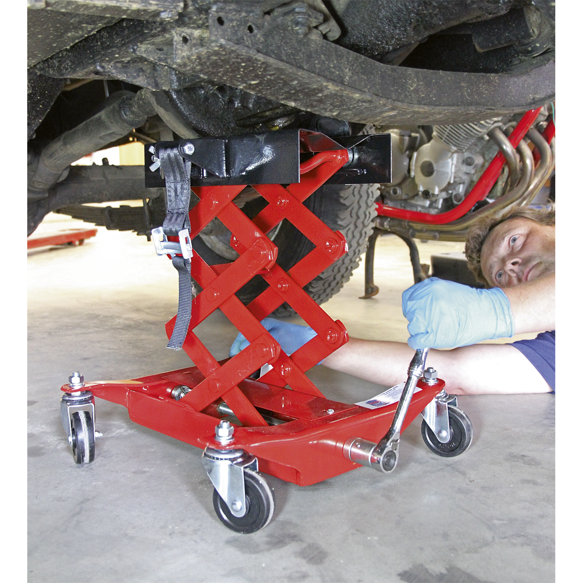 Sealey 150kg Gearbox Scissor Mechanism Type Floor Transmission Jack TJ150E