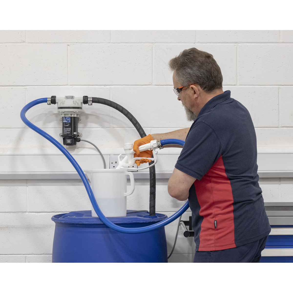 Sealey AdBlue Transfer Pump Portable 12V 2m Cables With Battery Clamps TP9912