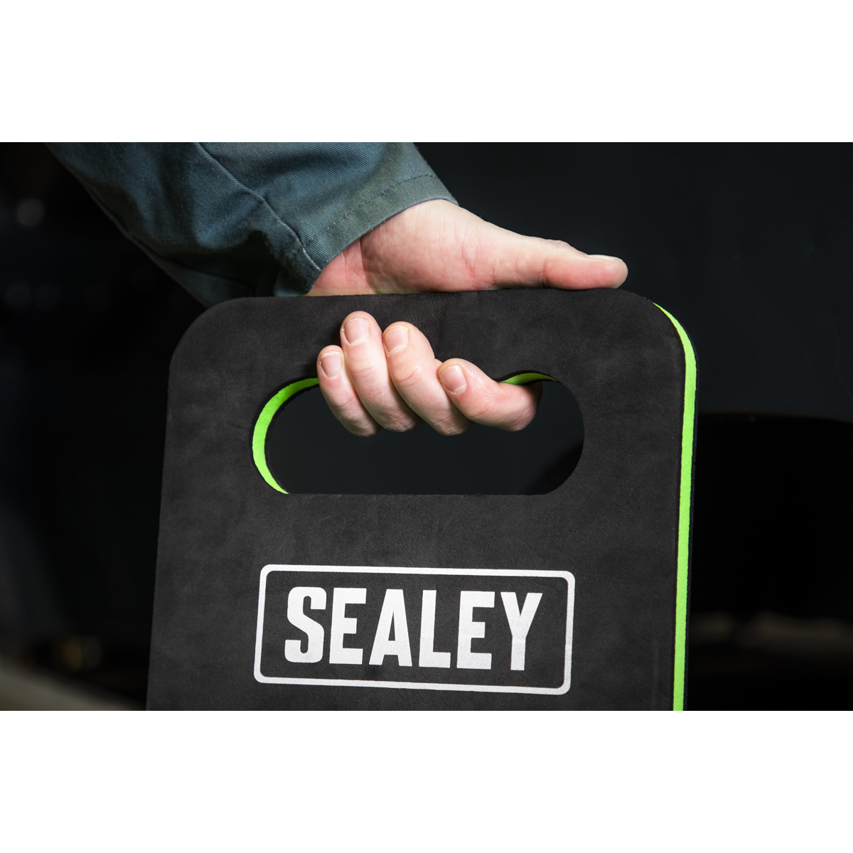 Sealey Mechanics Kneeling Mat Folding 23mm Work Pad Garage Garden Cushion VS8581