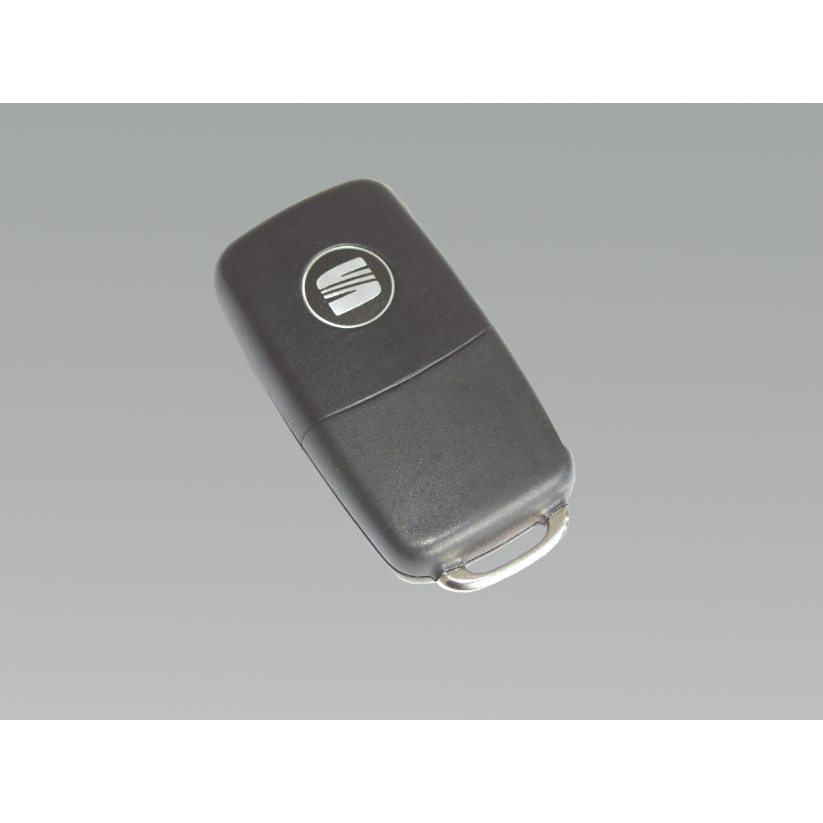 Sealey IR & RF Key Fob Tester Powered by 9V Battery Suitable For BMW VS921