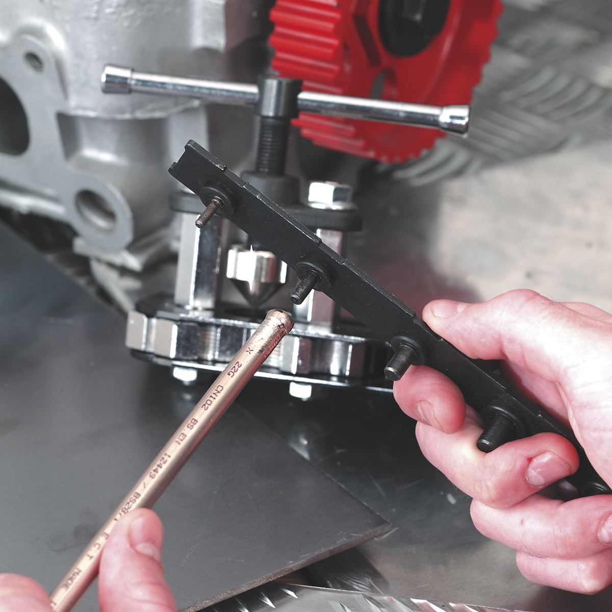 Sealey Brake Pipe Flaring Tool Kit With Compact Design - Red/Black AK5063