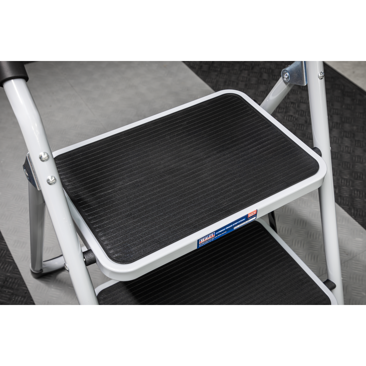 Sealey Step Stool Metal 2 Steps 150kg Capacity 460mm Height Anti Slip ASL2