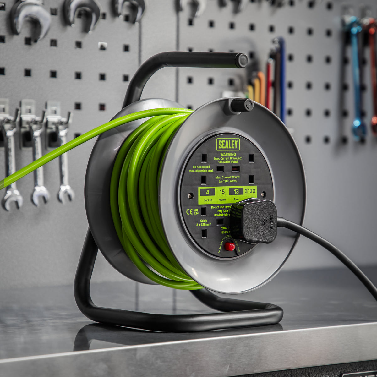 Sealey Cable Reel With Thermal Trip 4x 230V 15m Portable Durable Green BCR153TG