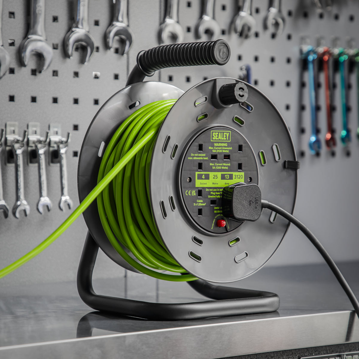 Sealey Cable Reel With Thermal Trip 4x 230V Sockets 25m Portable Durable Green