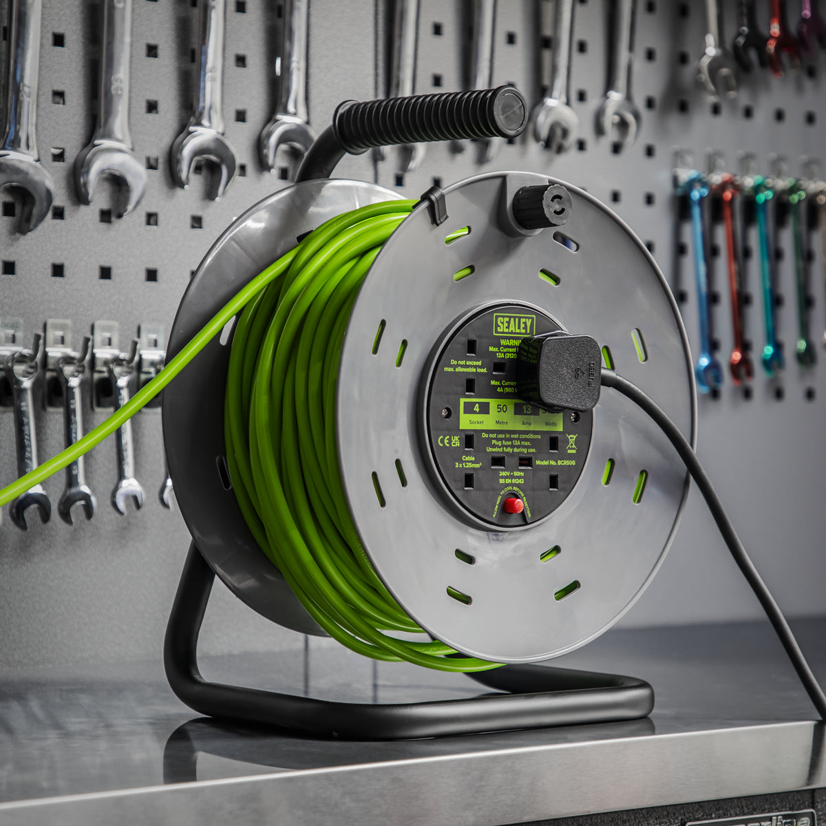 Sealey Cable Reel With Thermal Trip 4x 230V Sockets 50m Portable Durable Green