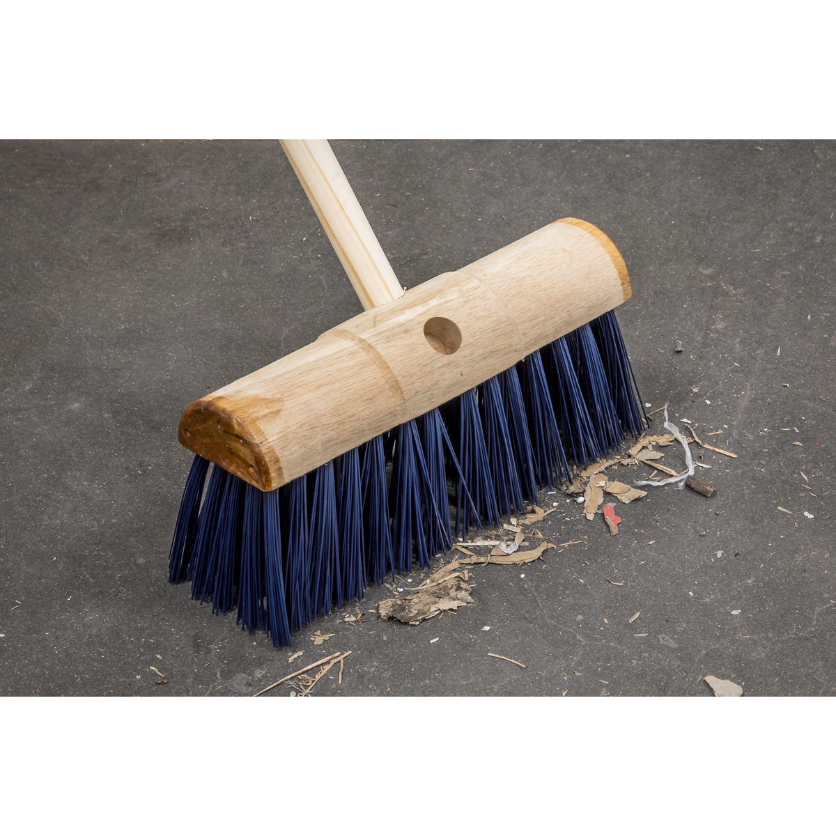 Sealey Yard Broom 13" 325mmStiff Hard Bristle + Handle Bracket Heavy Duty BM13H
