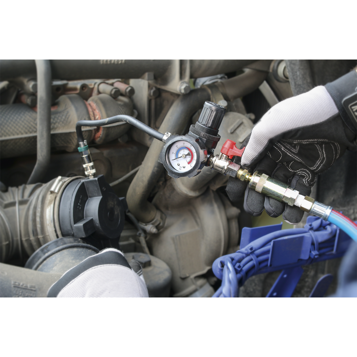 Sealey Turbo System Leakage Tester With Pressure Gauge & Shut-Off Valve CV2030