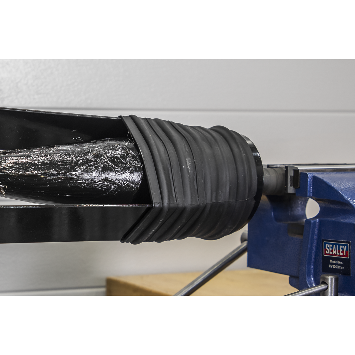 Sealey Duraboot Stretch CVJ Boot With Fitting Clips & Grease Ø76-99mm DBC600