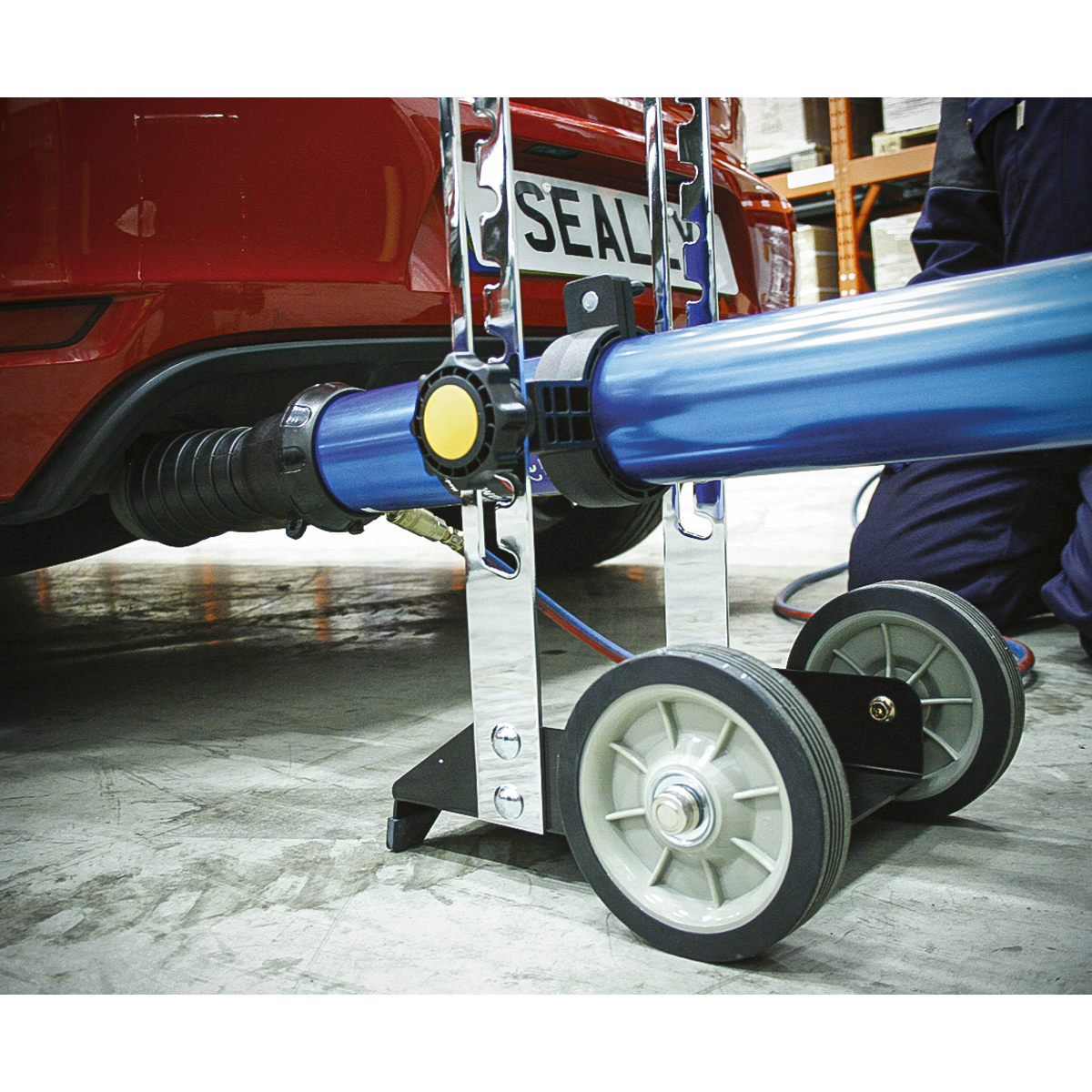 Sealey Exhaust Fume Extractor With Additional 3m Flexible Ducting EFS07