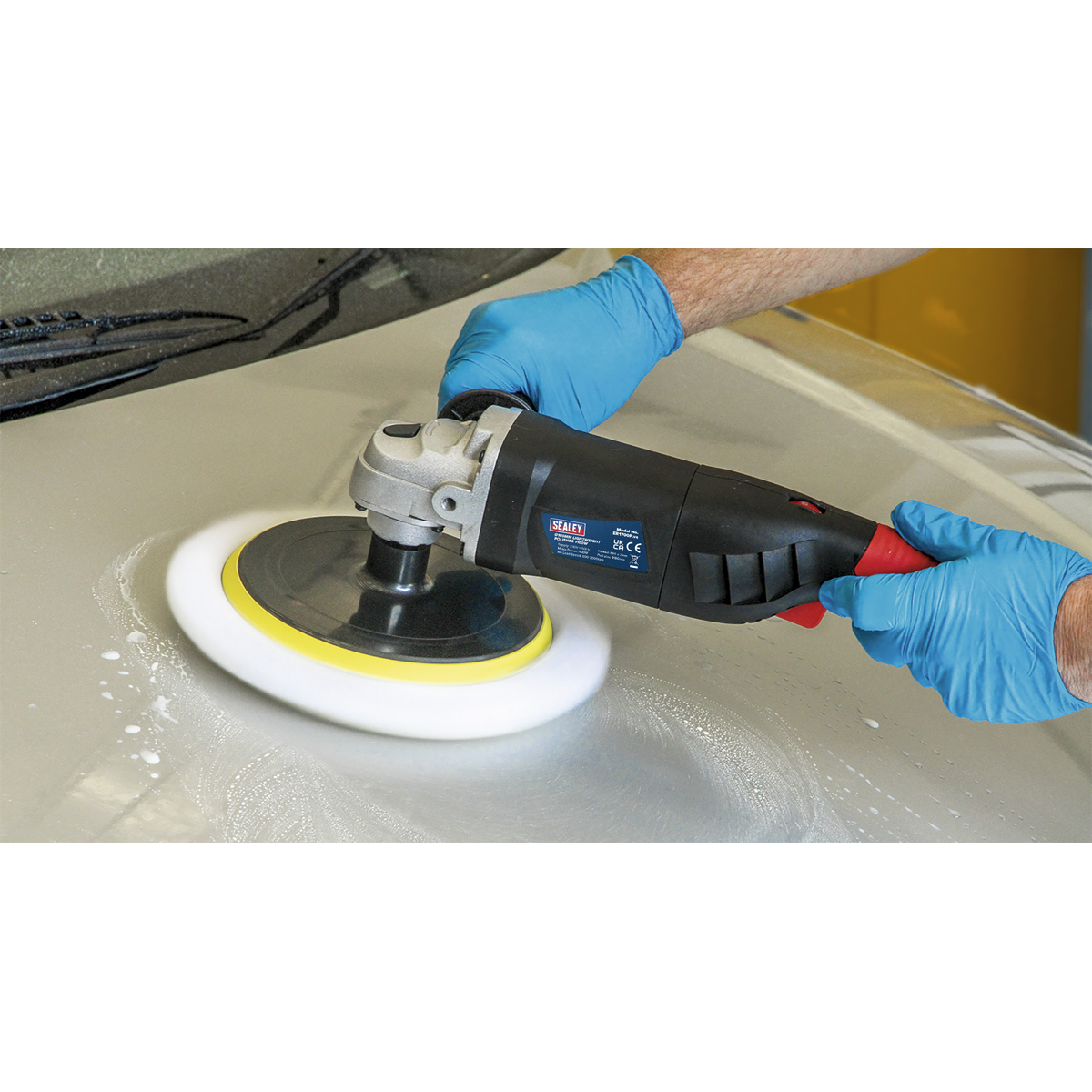 Sealey 240V 180mm Lightweight Polisher With Side Handle & Backing Pad ER1700P