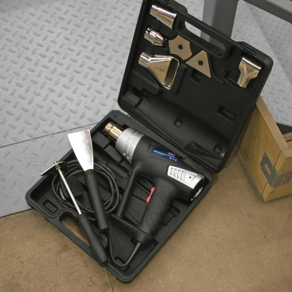 Sealey Deluxe Hot Air Gun Kit With LED Display 2000W 80-600°C 480L/min HS104K