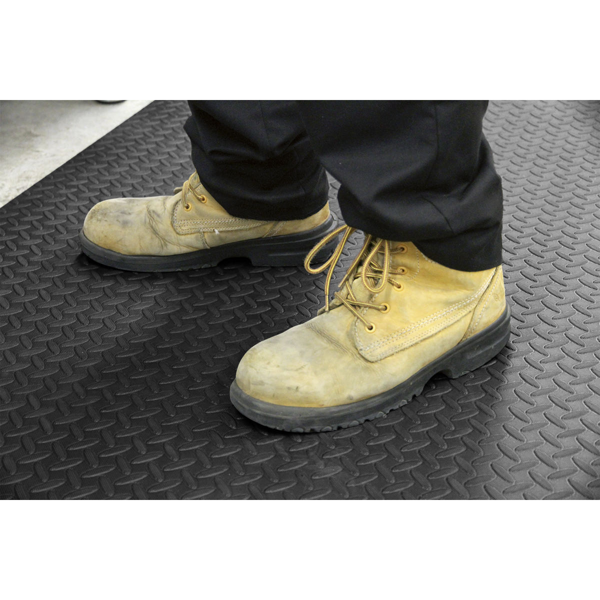 Sealey Anti-Fatigue Workshop Matting 910 x 1980mm Garage Flooring Mat MCR0919