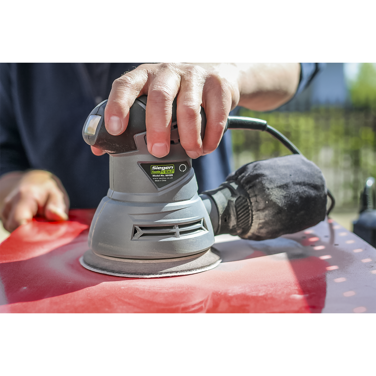 Sealey Dual Action Palm Sander Compact Ergonomic Ø125mm 240W/230V S0125