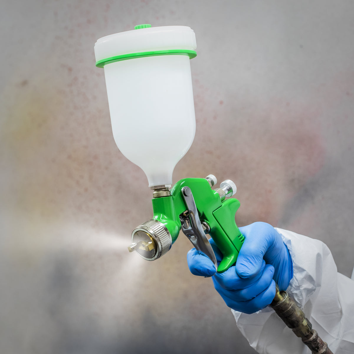 Sealey Gravity Feed Spray Gun 2-Stage Trigger Control 1.7mm Set-Up S717G