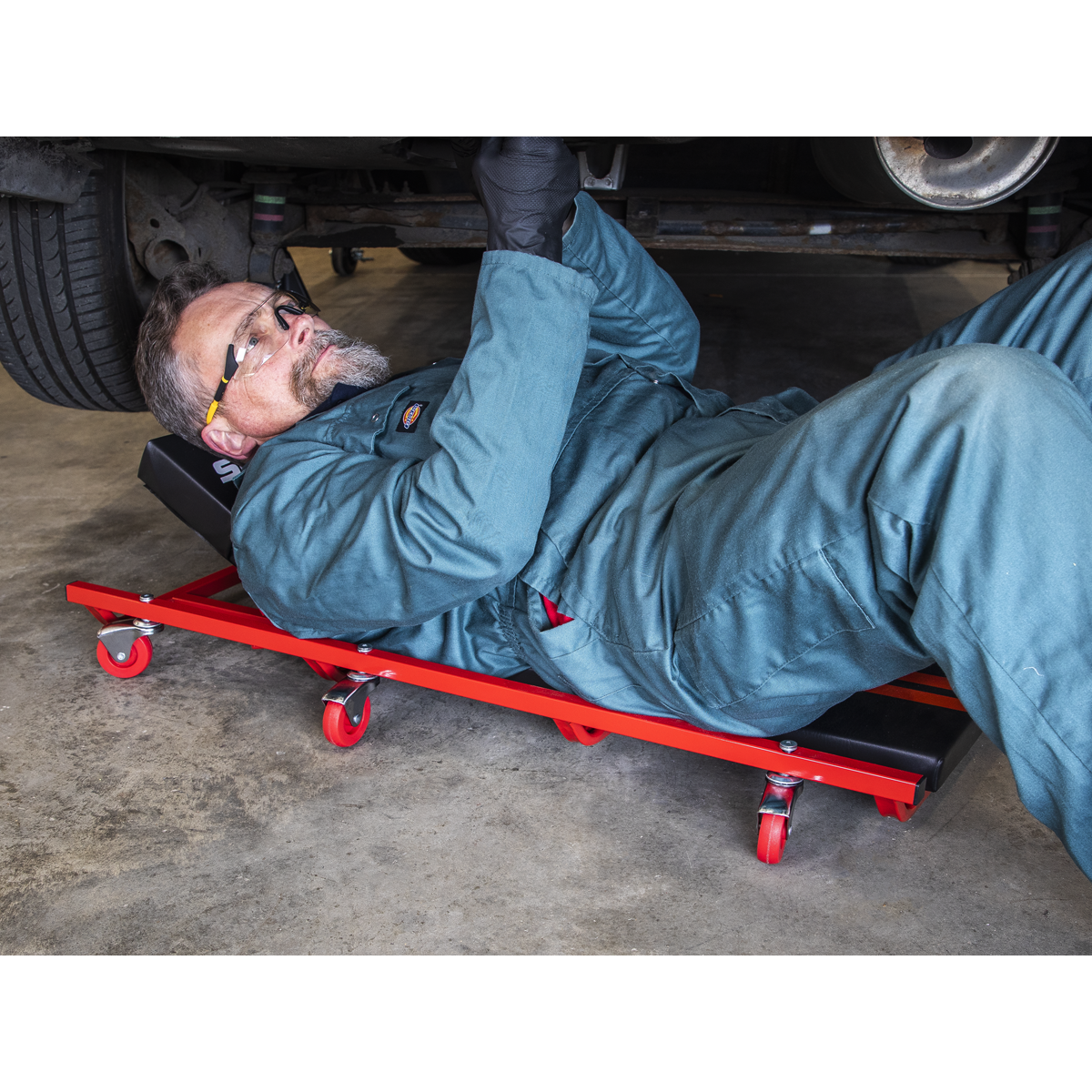 Sealey Creeper With Adjustable Headrest With Powder Coat Paint Finish SCR74
