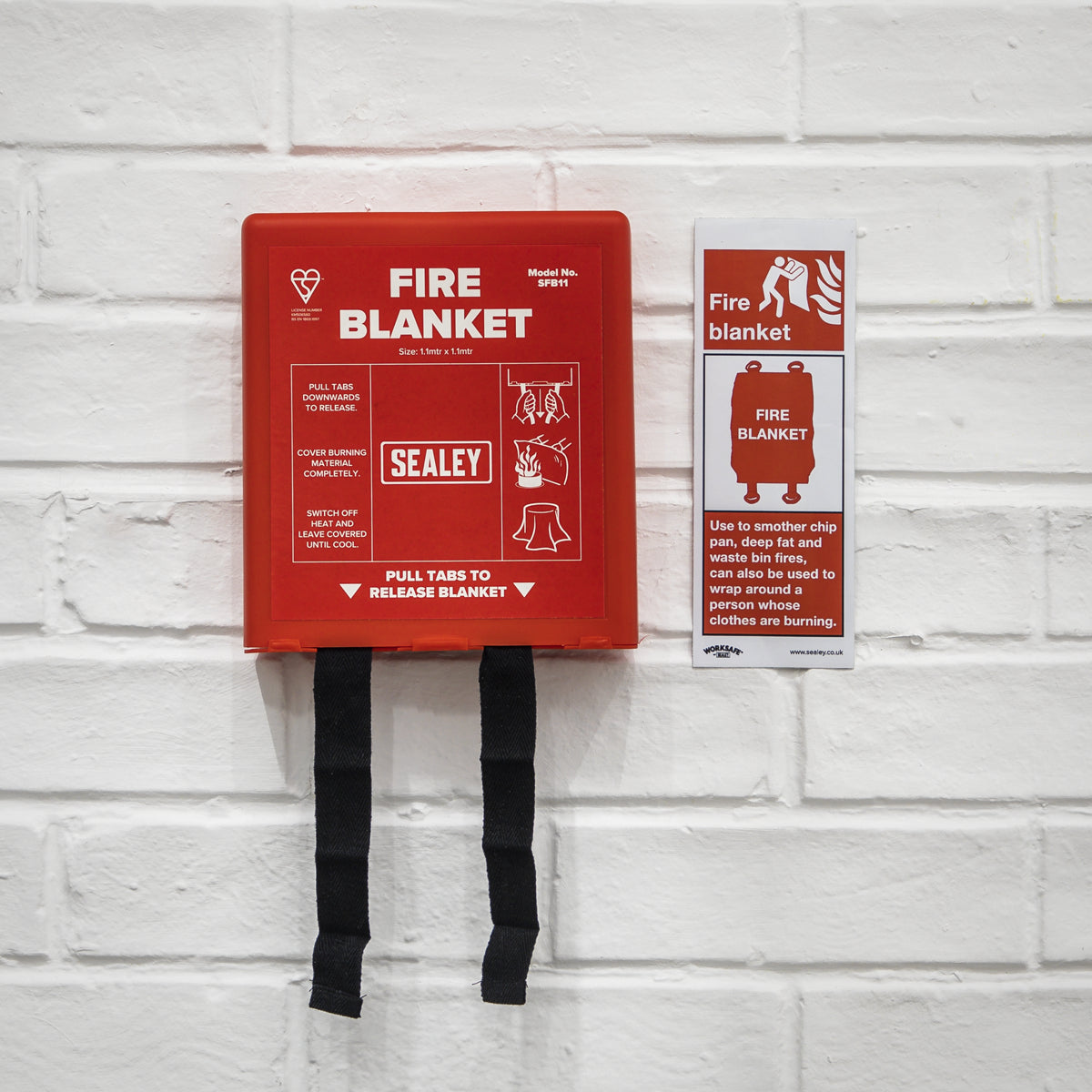 Sealey 1.1Mx1.1M Fire Blanket Emergency General Purpose Wall Mounting Case SFB11