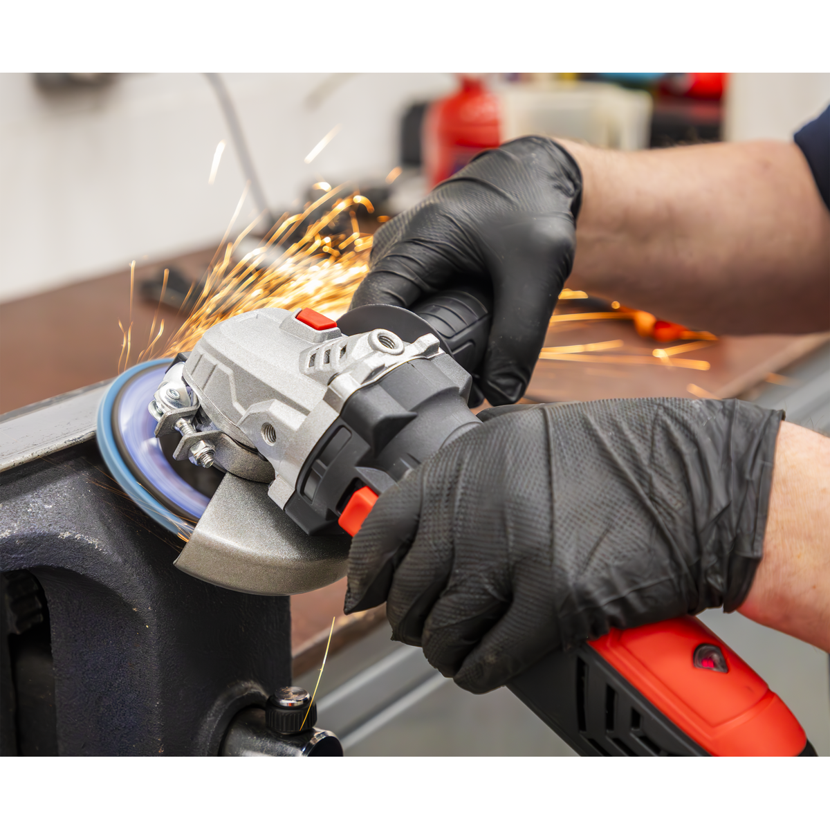 Sealey Angle Grinder With Side Handle 125mm 1000W/230V Schuko Plug SG125EU