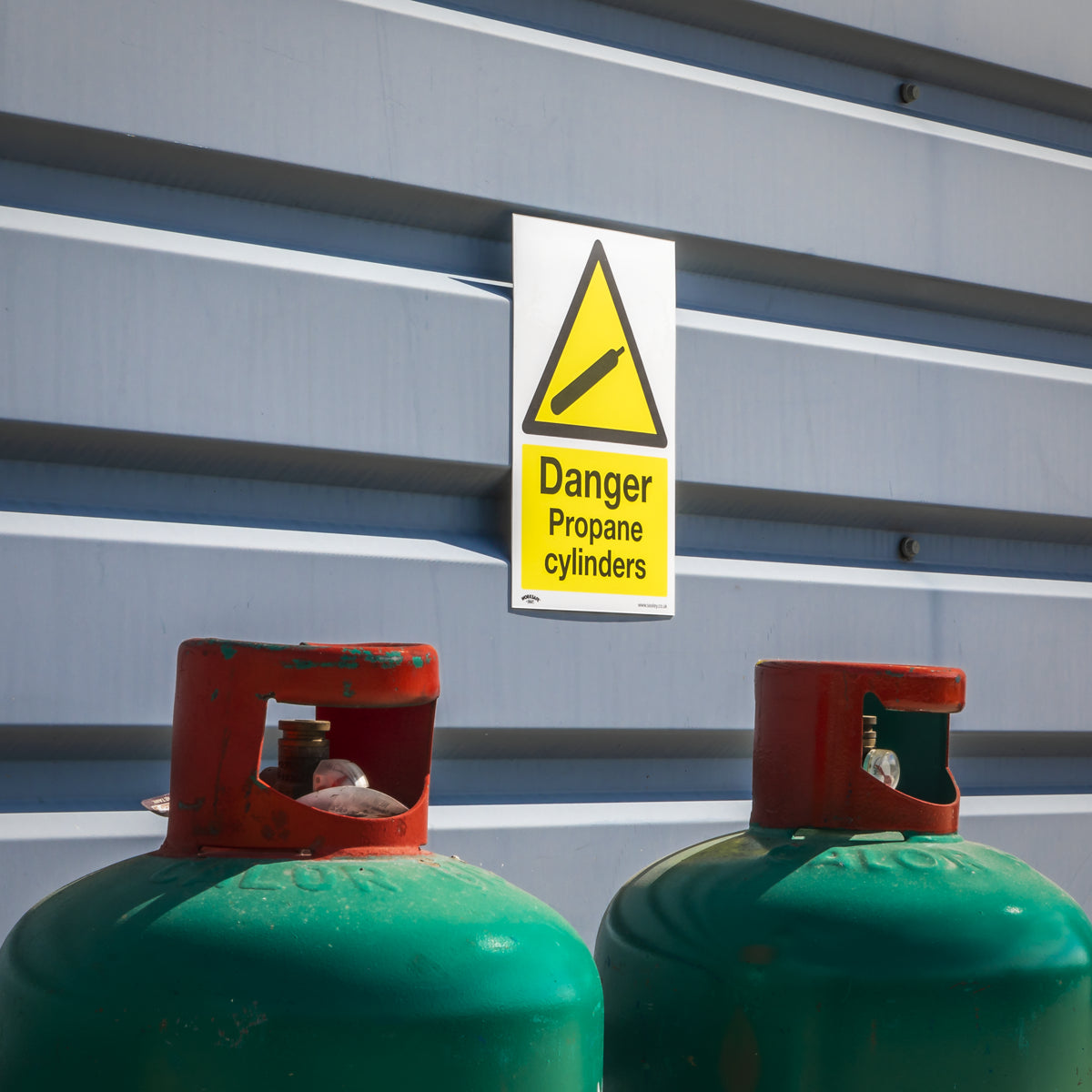 Sealey Warning Safety Sign Danger Propane Cylinders Rigid Plastic x1 SS62P1