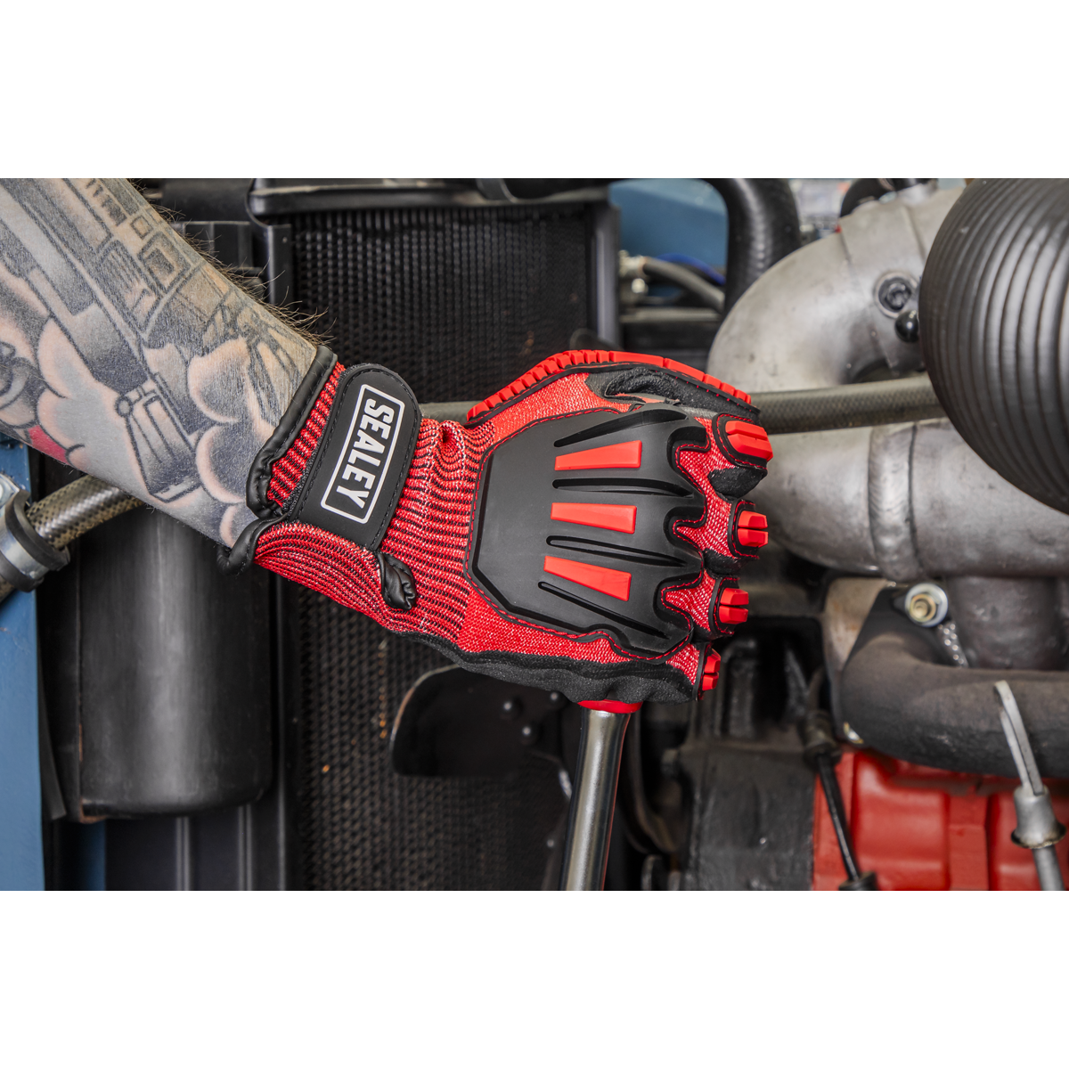 Sealey Cut & Impact Resistant Gloves Anti-Slip Coating - Large - Pair SSP38L
