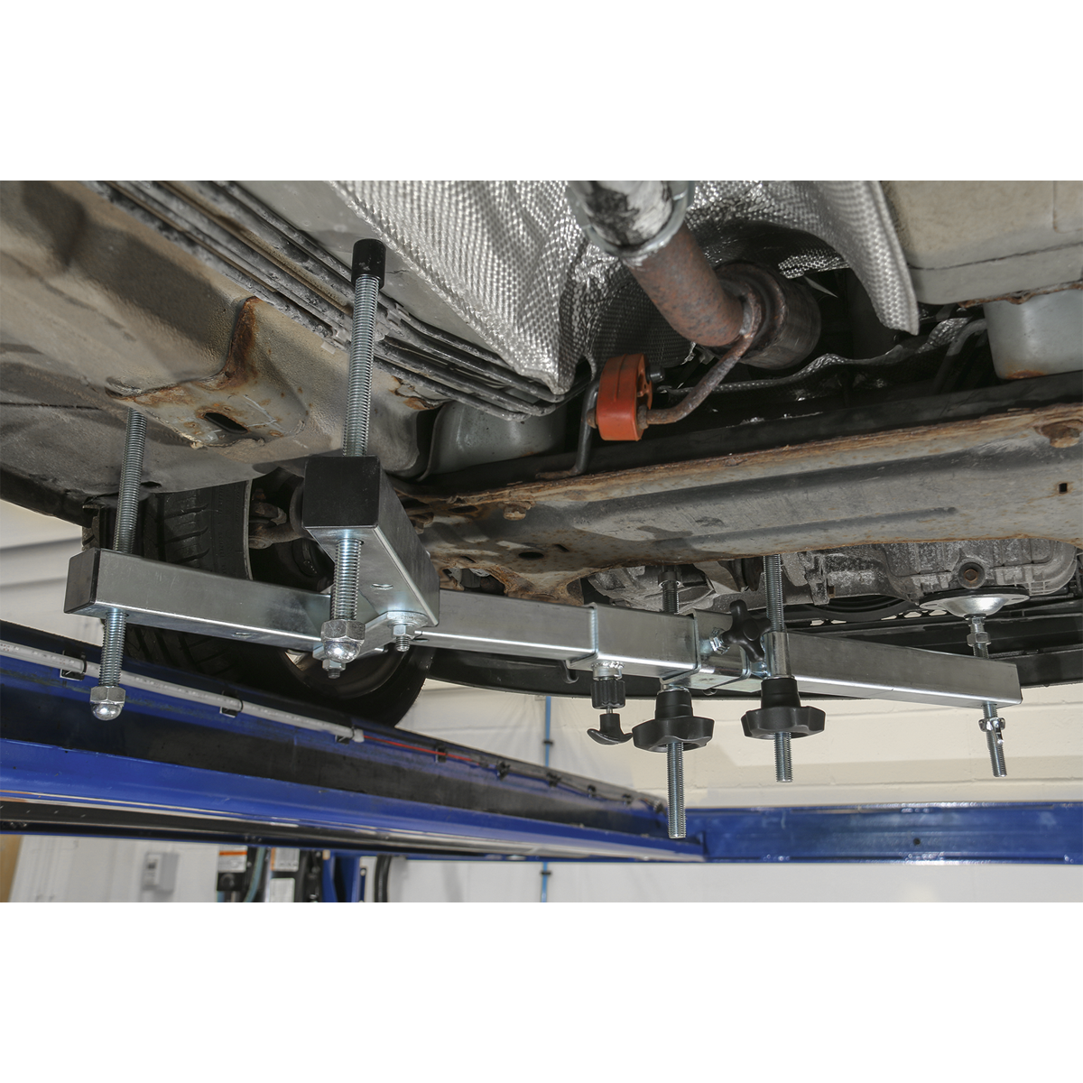 Sealey Under Vehicle Engine Gearbox Support Fully Adjustable Silver VS0110