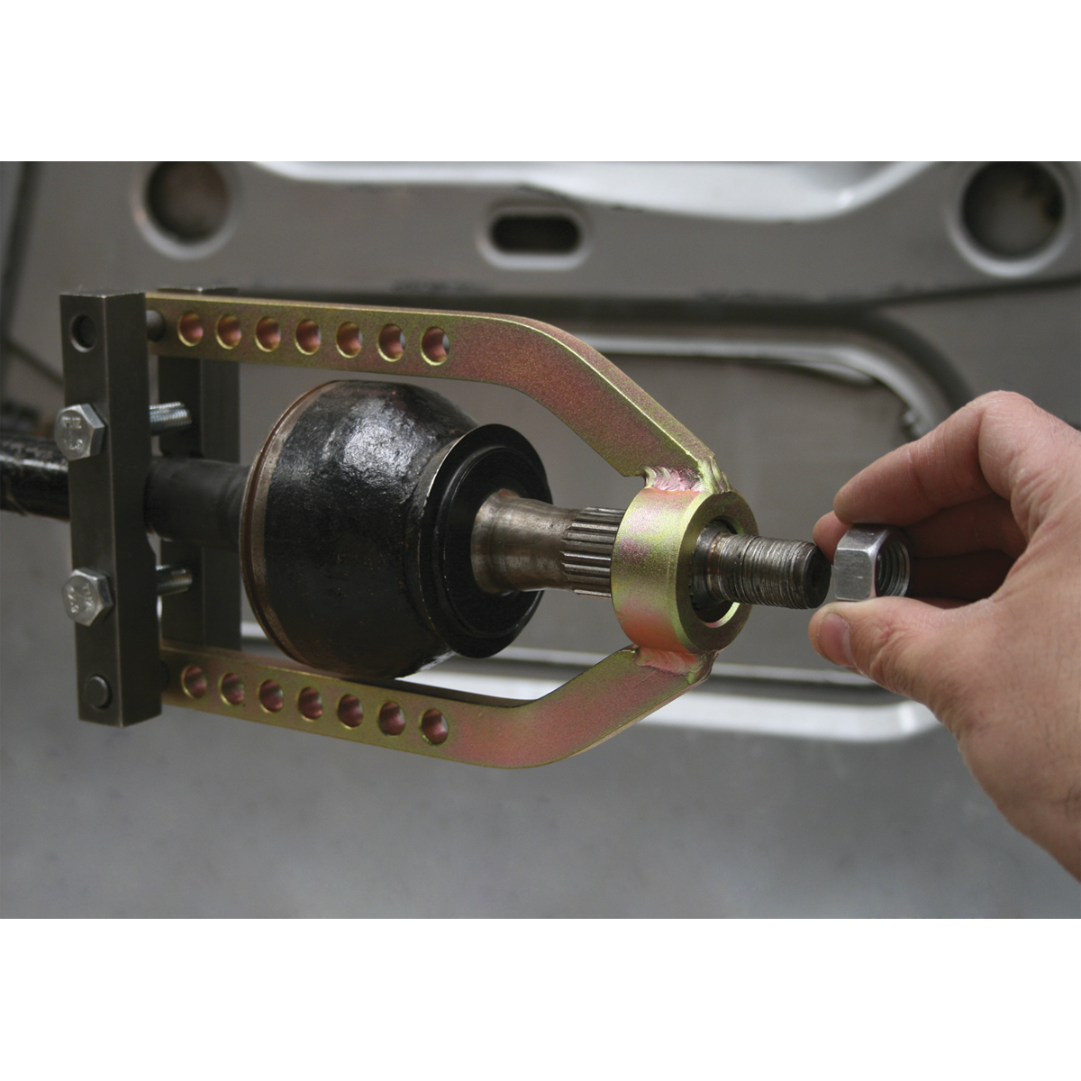 Sealey CVJ Removal Tool Reduces Risk of Damage To Transmission 230mm VS710