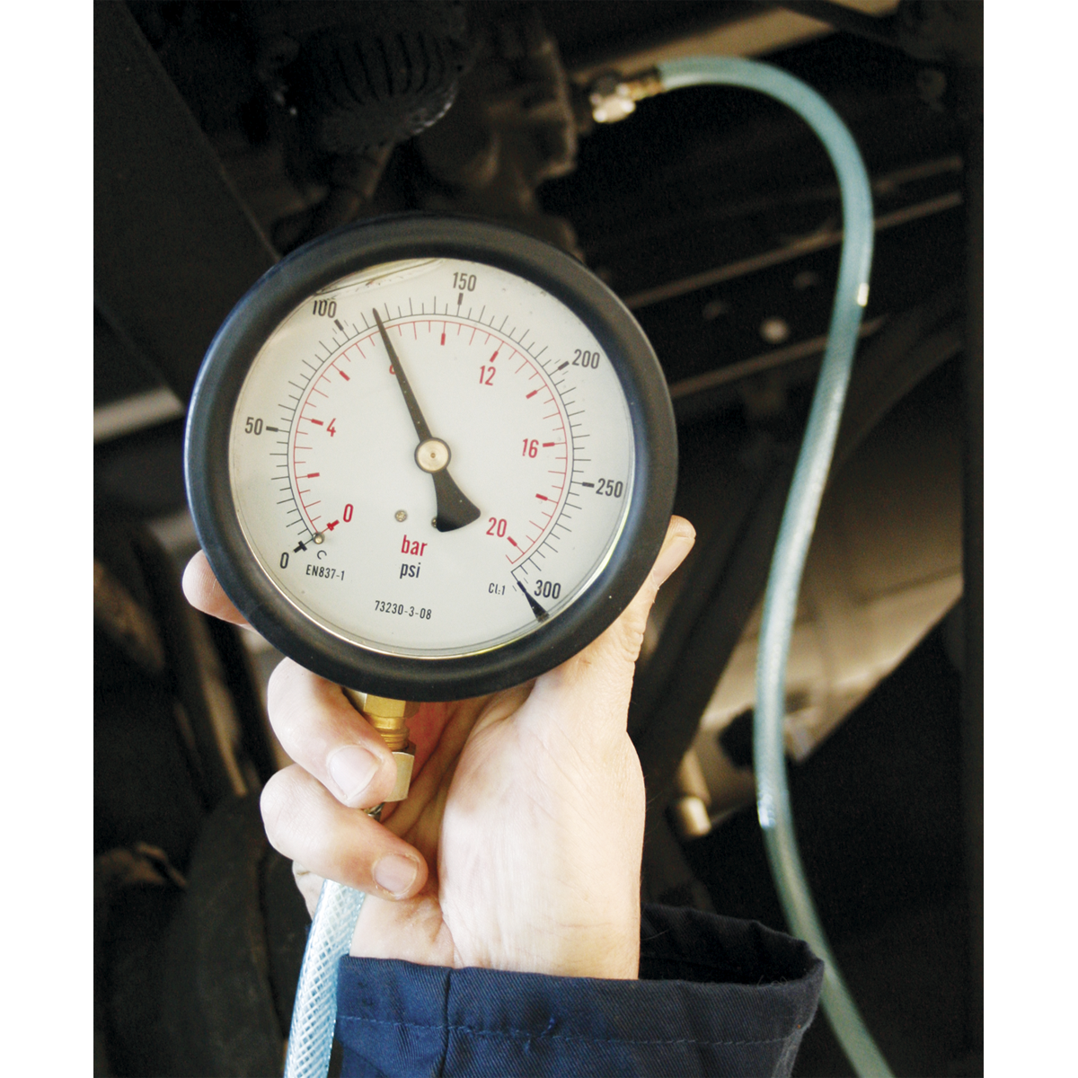 Sealey HGV Air Brake Test Gauge With Rubber Bumper & Hose 0-20bar VS931