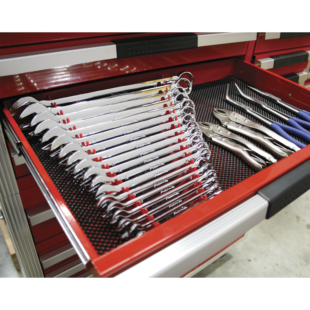 Sealey Durable Composite Sharks Teeth Spanner Rack With Magnetic Strips 2pc WR02