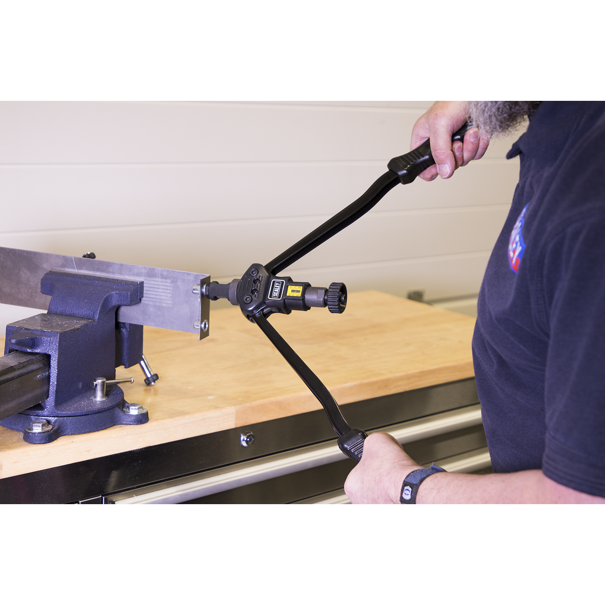 Sealey Long-Arm Threaded Nut Riveter For Aluminium Steel Stainless Steel AK3985
