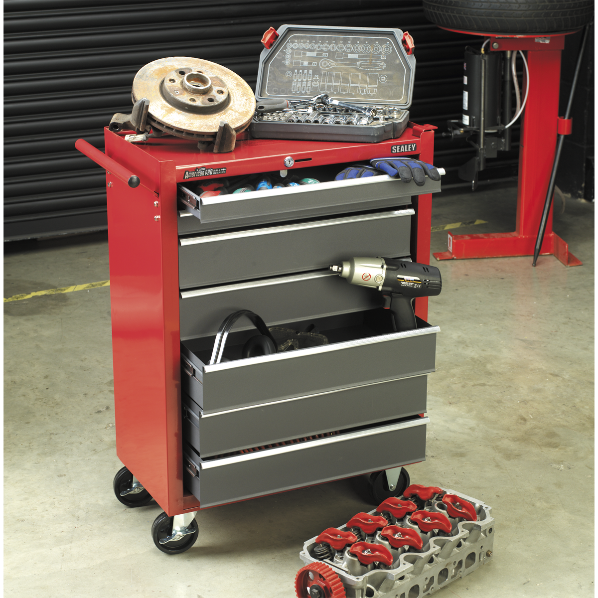Sealey Rollcab 7 Drawers With Ball Bearing Runners Two Keys - Red/Grey AP22507BB